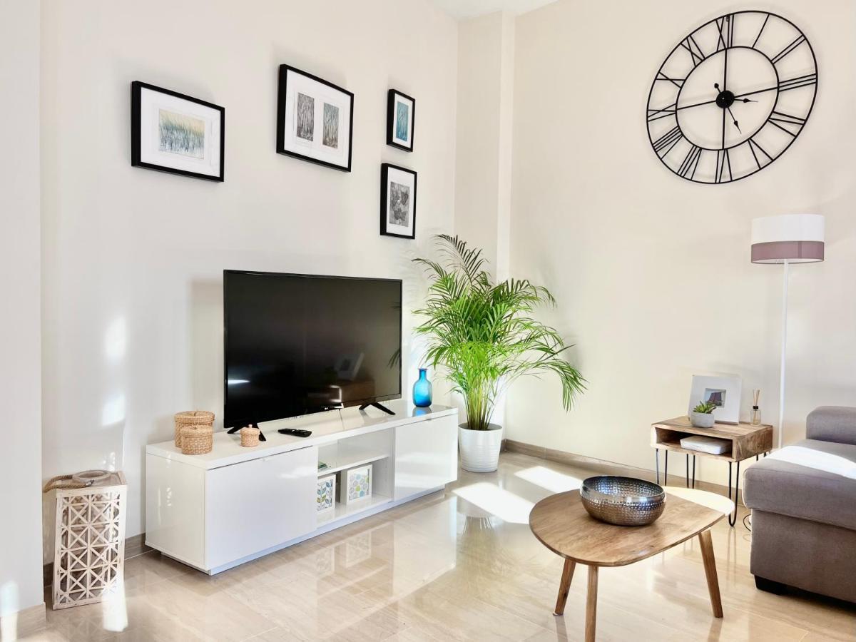 Teodosio Apartment Free Parking & Central Ac セビリア エクステリア 写真