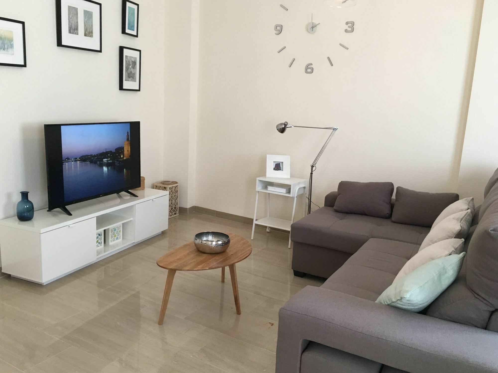 Teodosio Apartment Free Parking & Central Ac セビリア エクステリア 写真